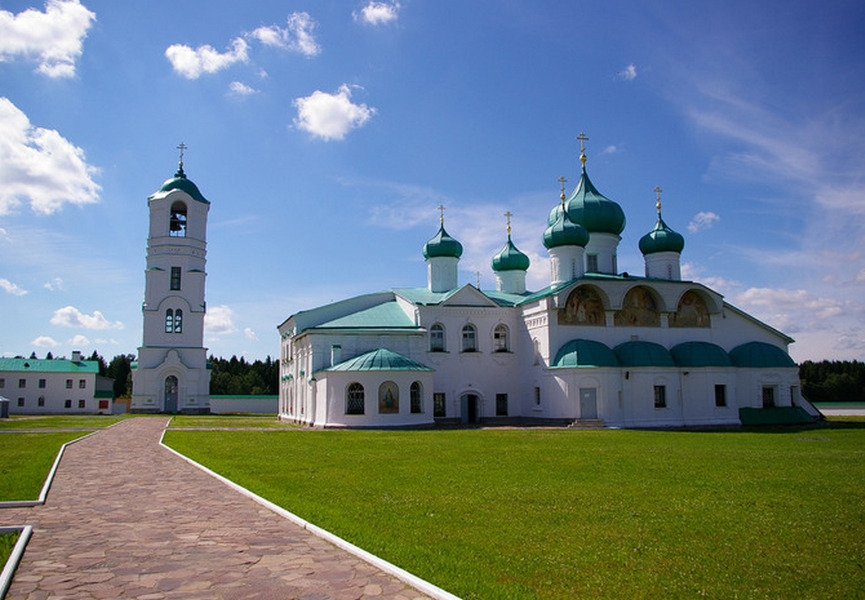 Преображенский собор и колокольня