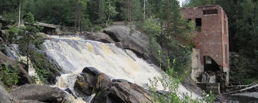 Водопад Рююмякоски