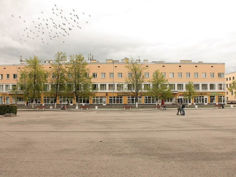 Общественное здание" гостиница "Корела"), Приозерск, улица Калинина 11 (1938-1939 гг., арх. Я. Ланкинен)