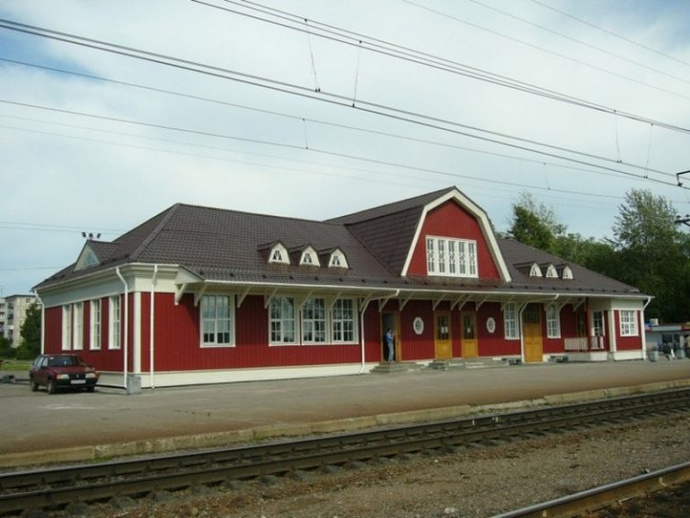 Железнодорожный вокзал, Приозерск