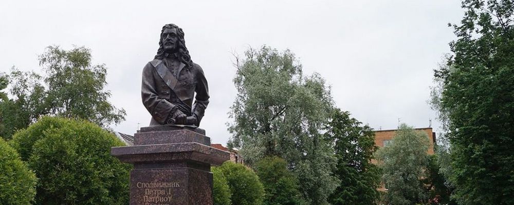 Памятник Савве Рагузинскому, Шлиссельбург